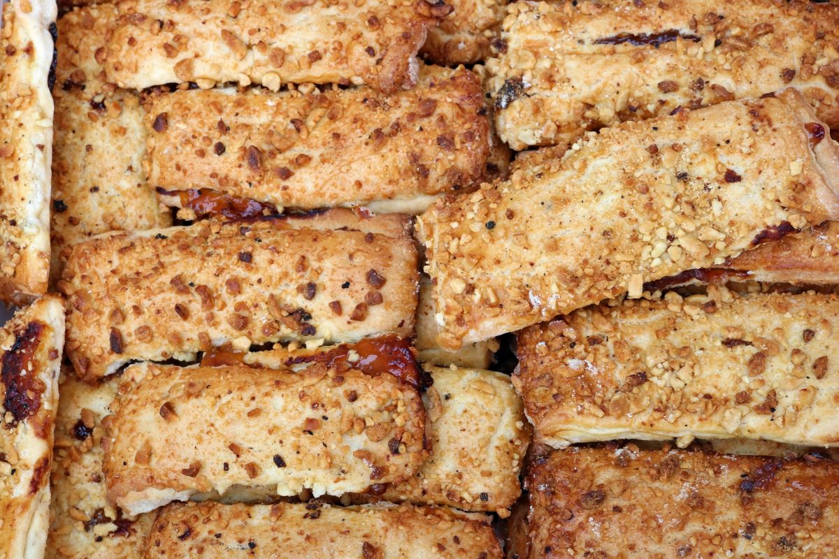 Sprinkled nuts and spices on pastries