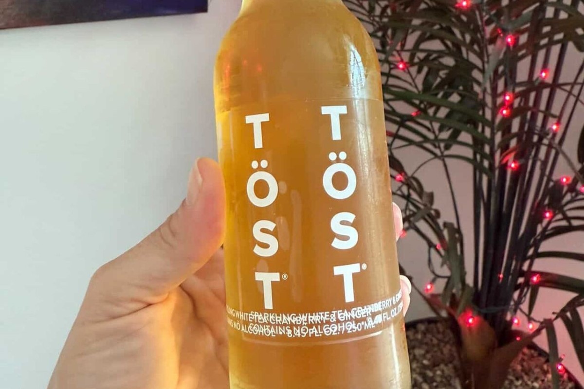 TOST Sparkling Rose