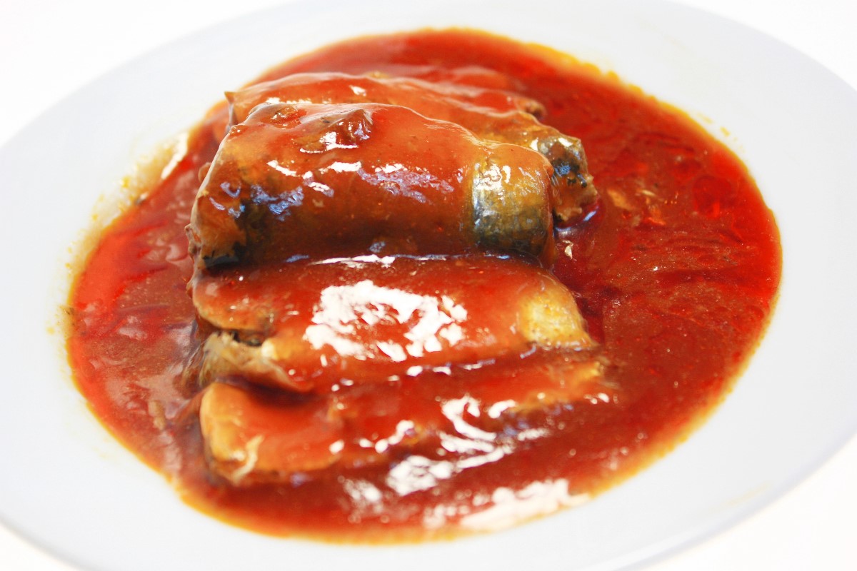 Tinned fish sauced 1