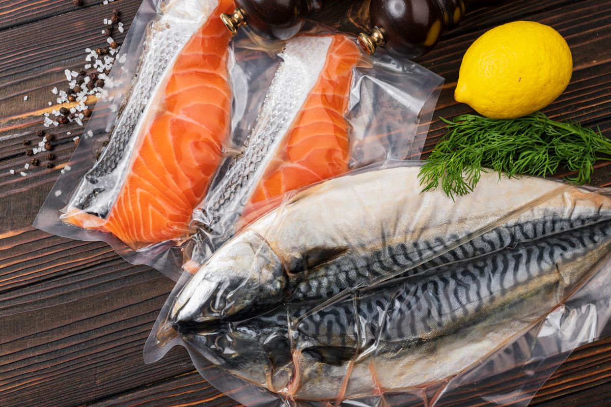 Vaccum package of fish