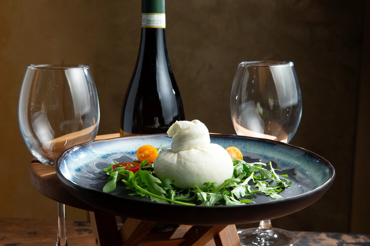Wine with buratta