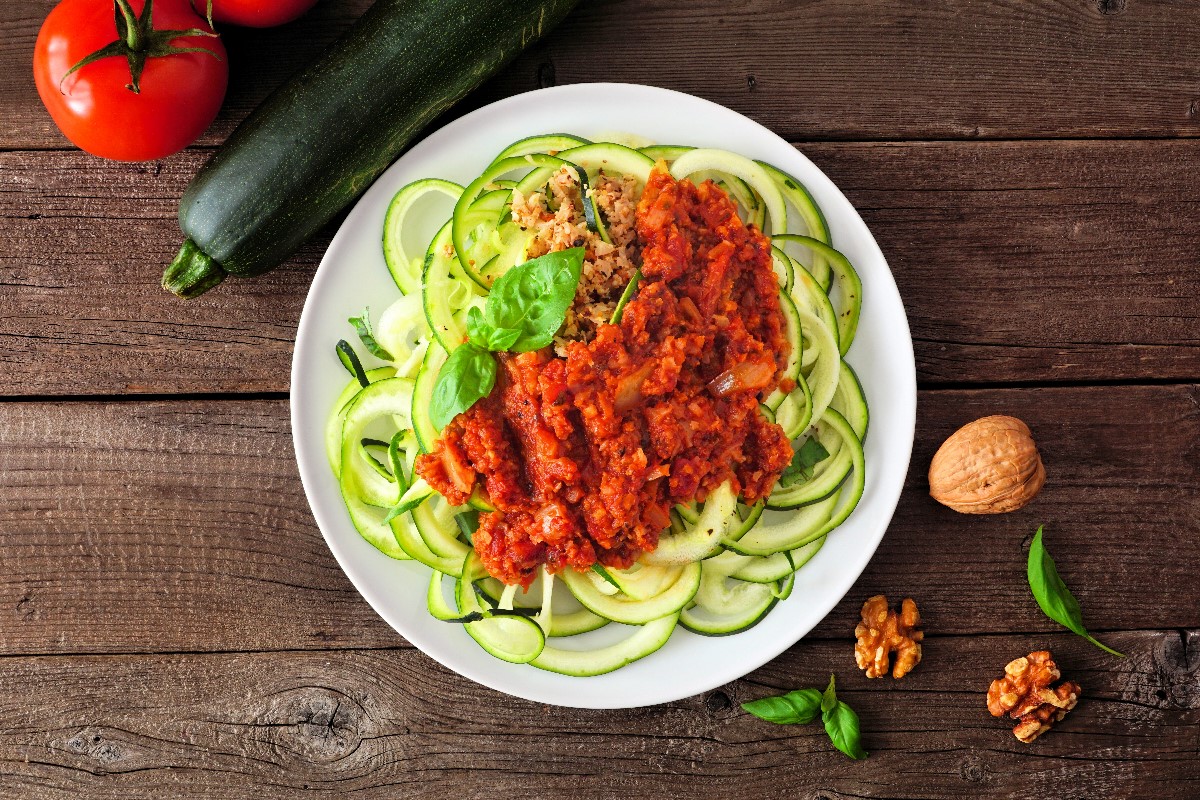Zucchini noodles with marinara