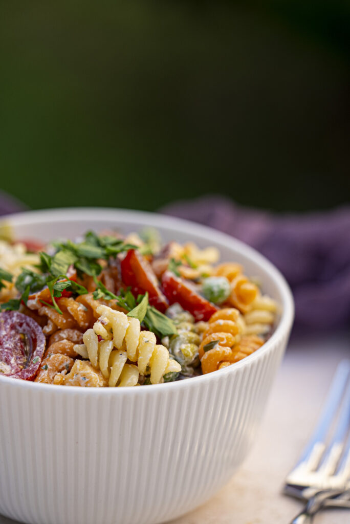 easy ranch and bacon pasta salad