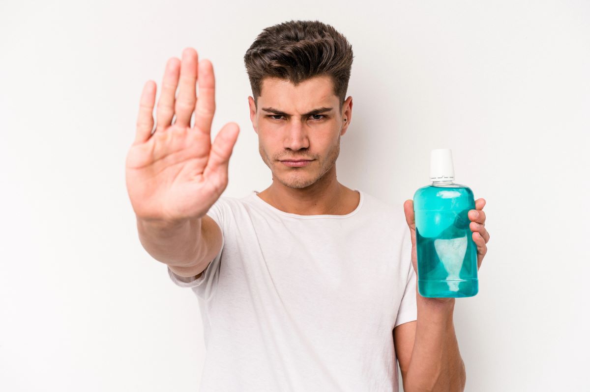 mouthwash 2