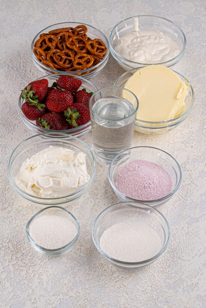 strawberry jello salad ingredients