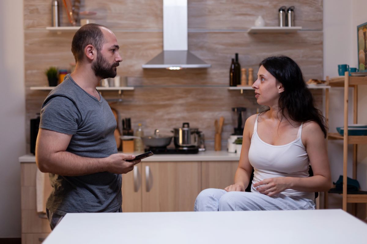 woman angry at man