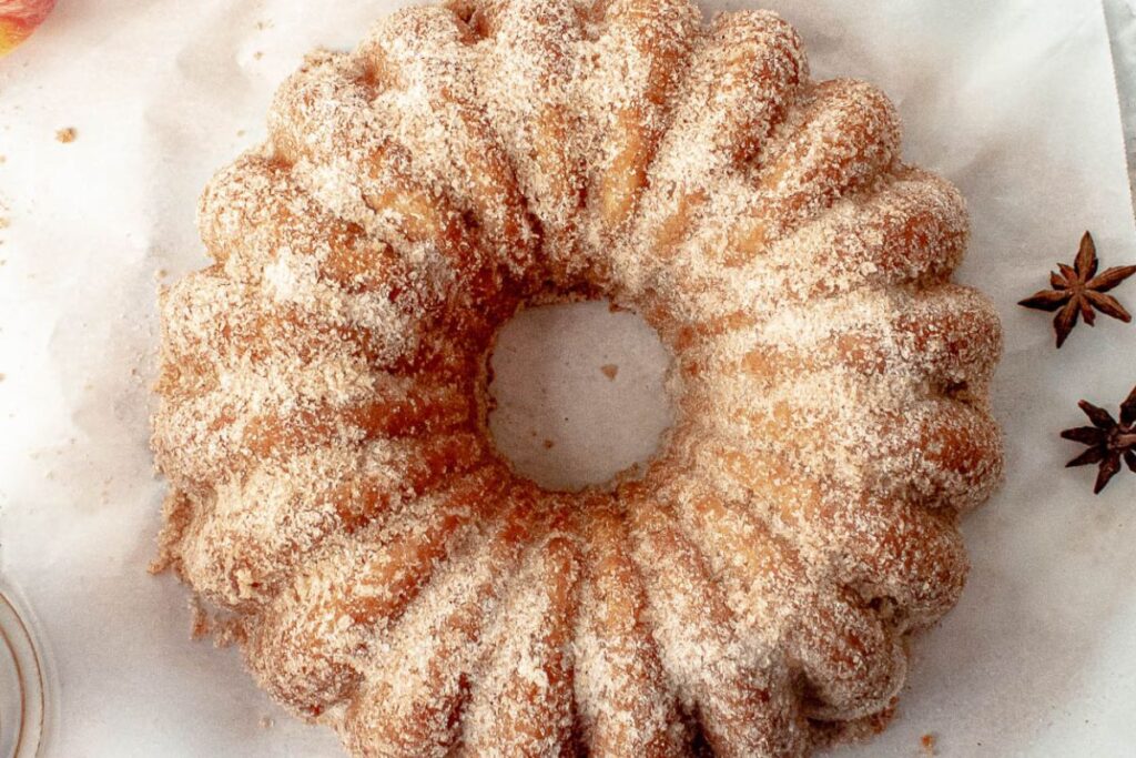 friendsgiving cake ideas