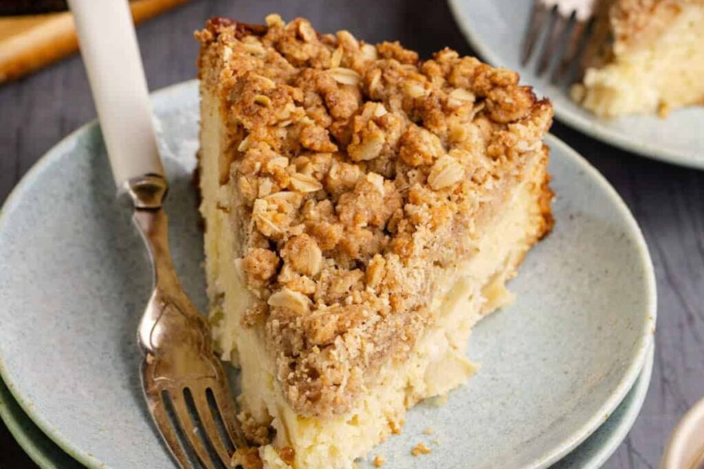 friendsgiving cake ideas