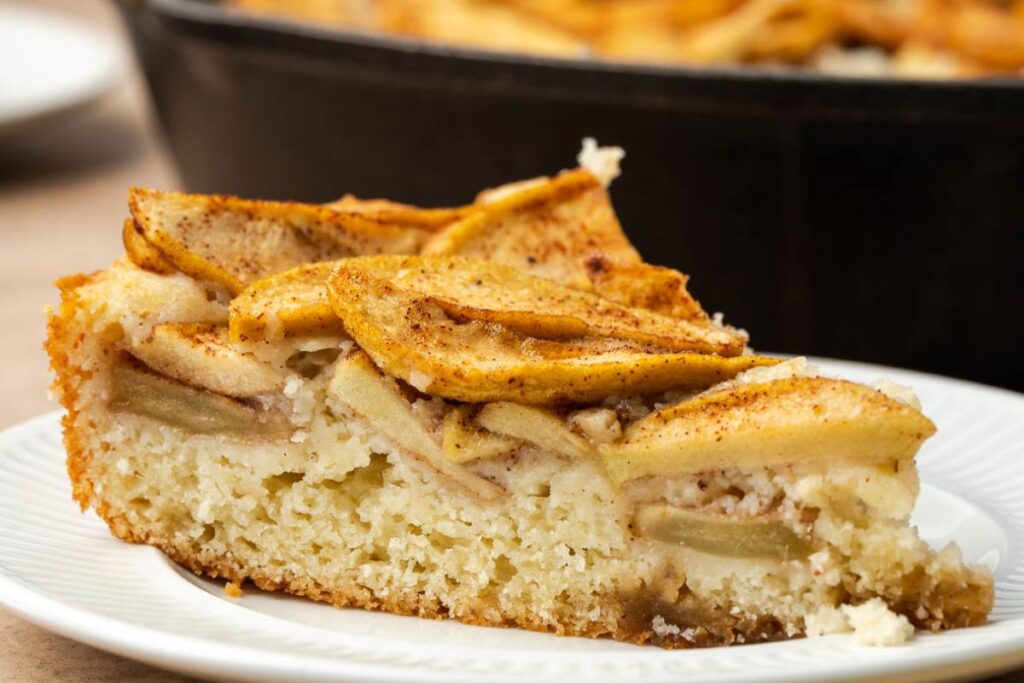 friendsgiving cake ideas