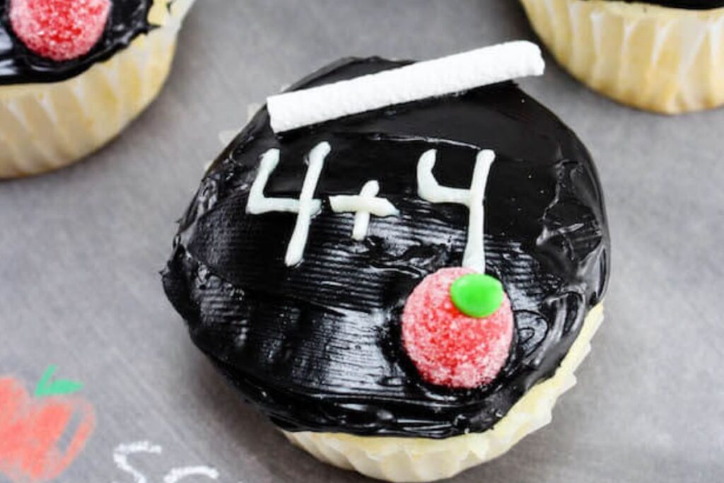 back to school cupcakes
