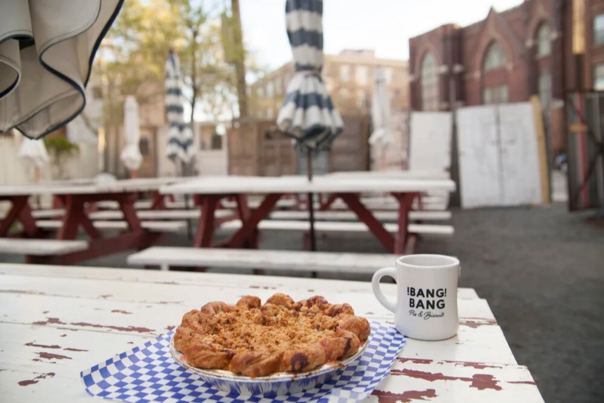 Bang bang pie biscuit