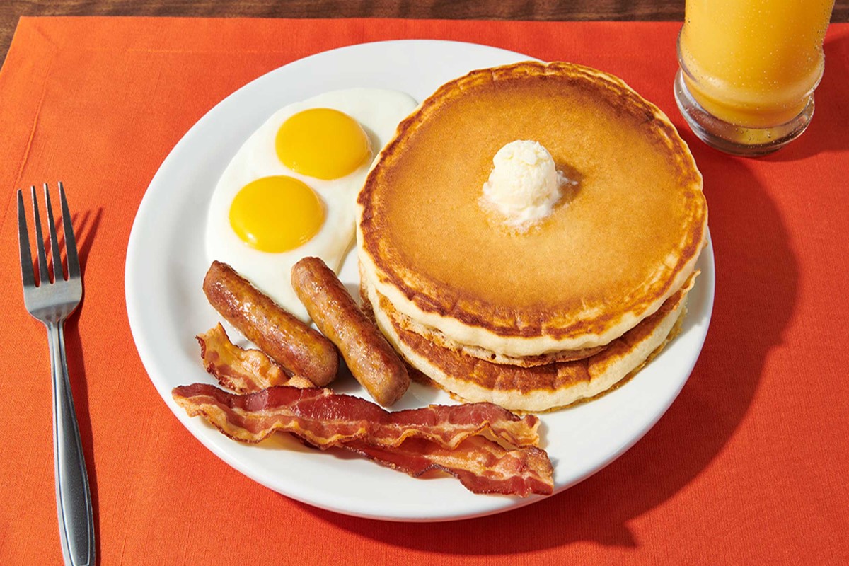 Dennys Eggs Toast Grand Slam