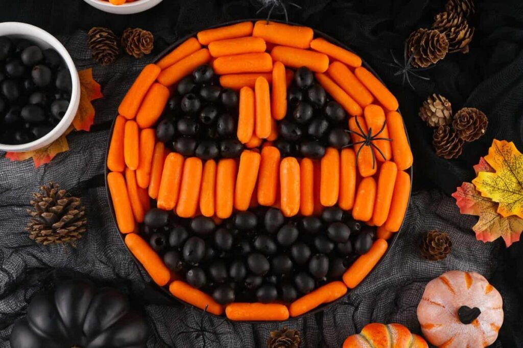 Halloween Veggie Tray by Rose Bakes