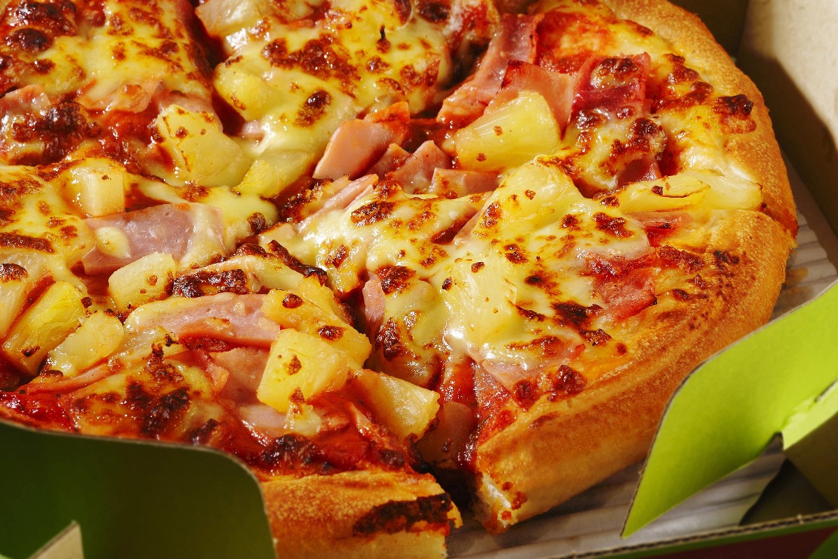 Hawaiian pizza