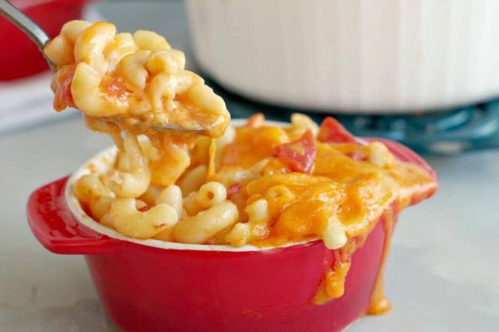 Macaroni and Cheese with Tomatoes by Food Meanderings