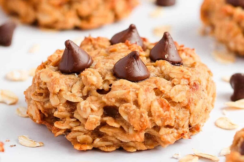 Peanut Butter Banana Oatmeal Cookies by A Baking Journey