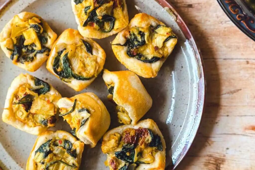 Spinach and Artichoke Bites by Nuts and Twigs