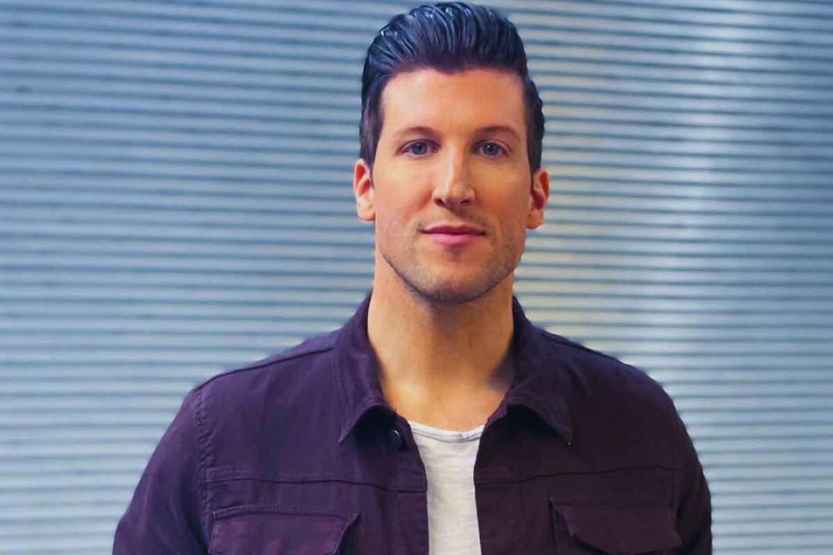 The big bake host