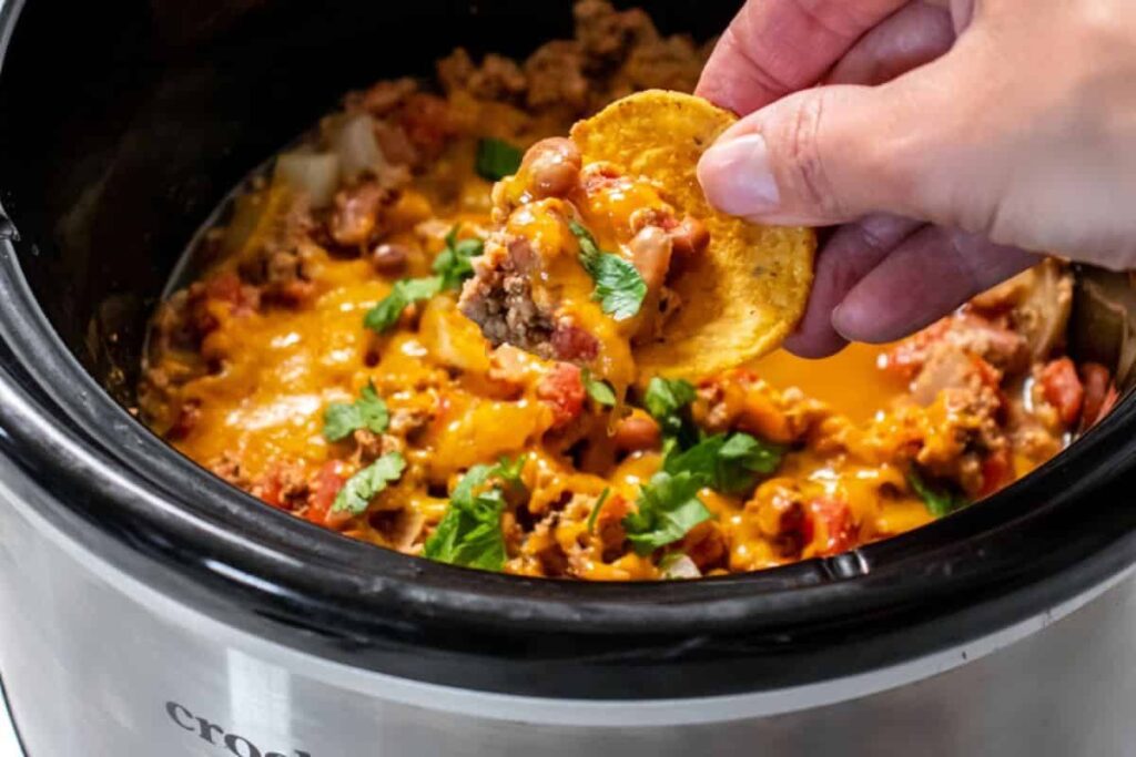 Crockpot Chili Cheese Dip by Skinny Fitalicious