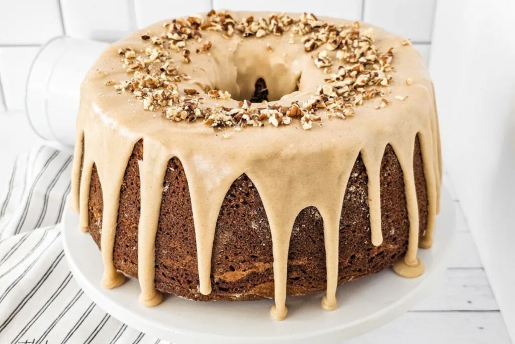 Pumpkin Cheesecake Pound Cake by Crystal and Comp