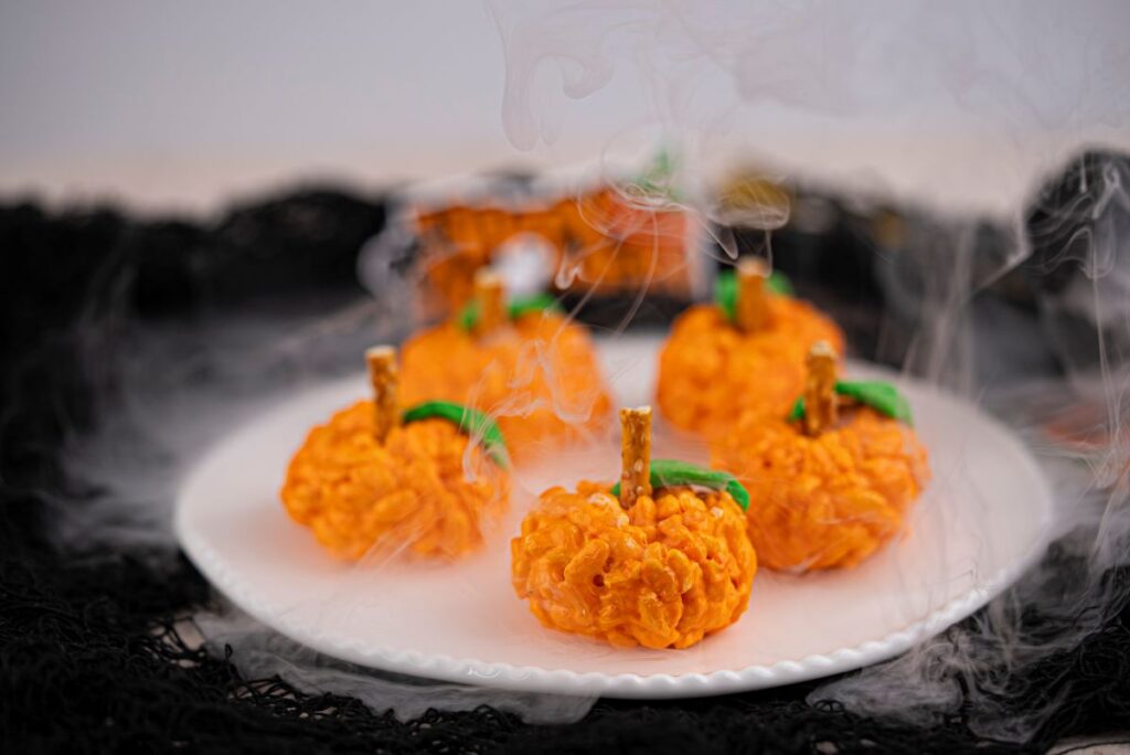 Pumpkin Rice Krispie Treats