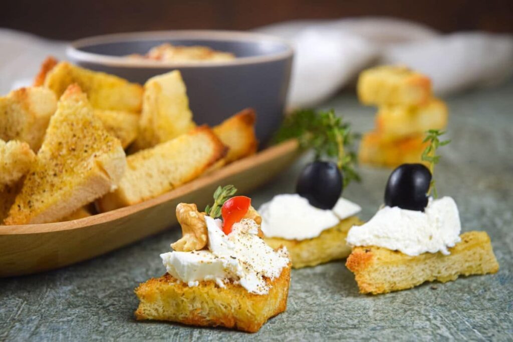 Toast Points by In The Kitch