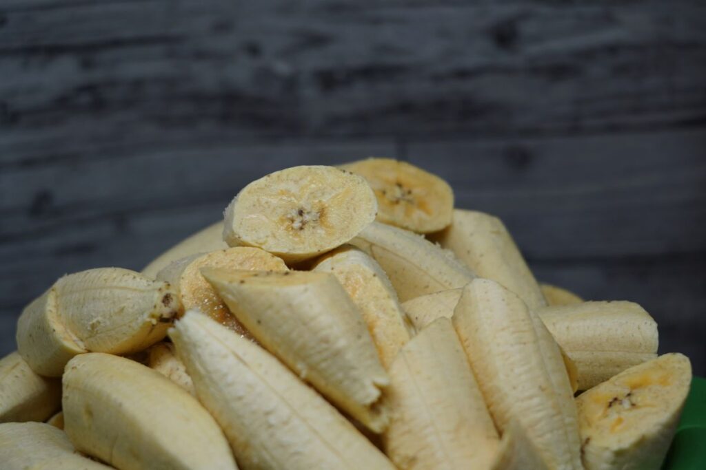banana halves