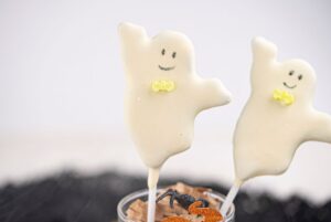 step 10 Ghost Cake Pops