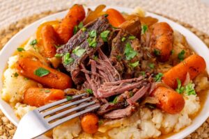 step 7 Crockpot Beef Short Ribs
