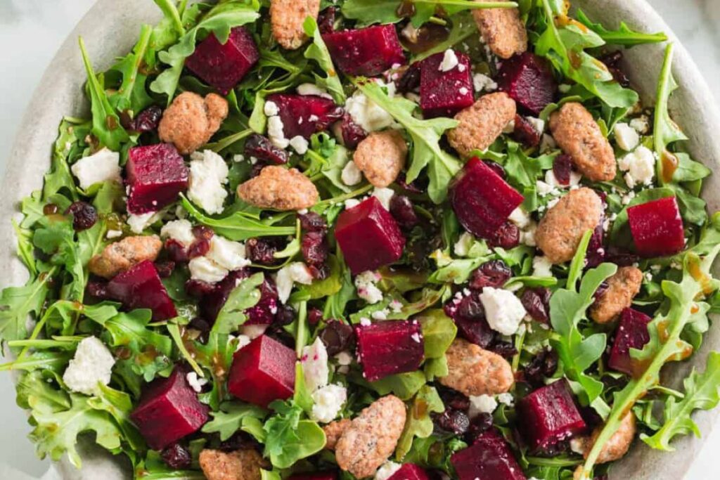 Beet Salad with Arugula and Balsamic Dressing by I Heart Naptime