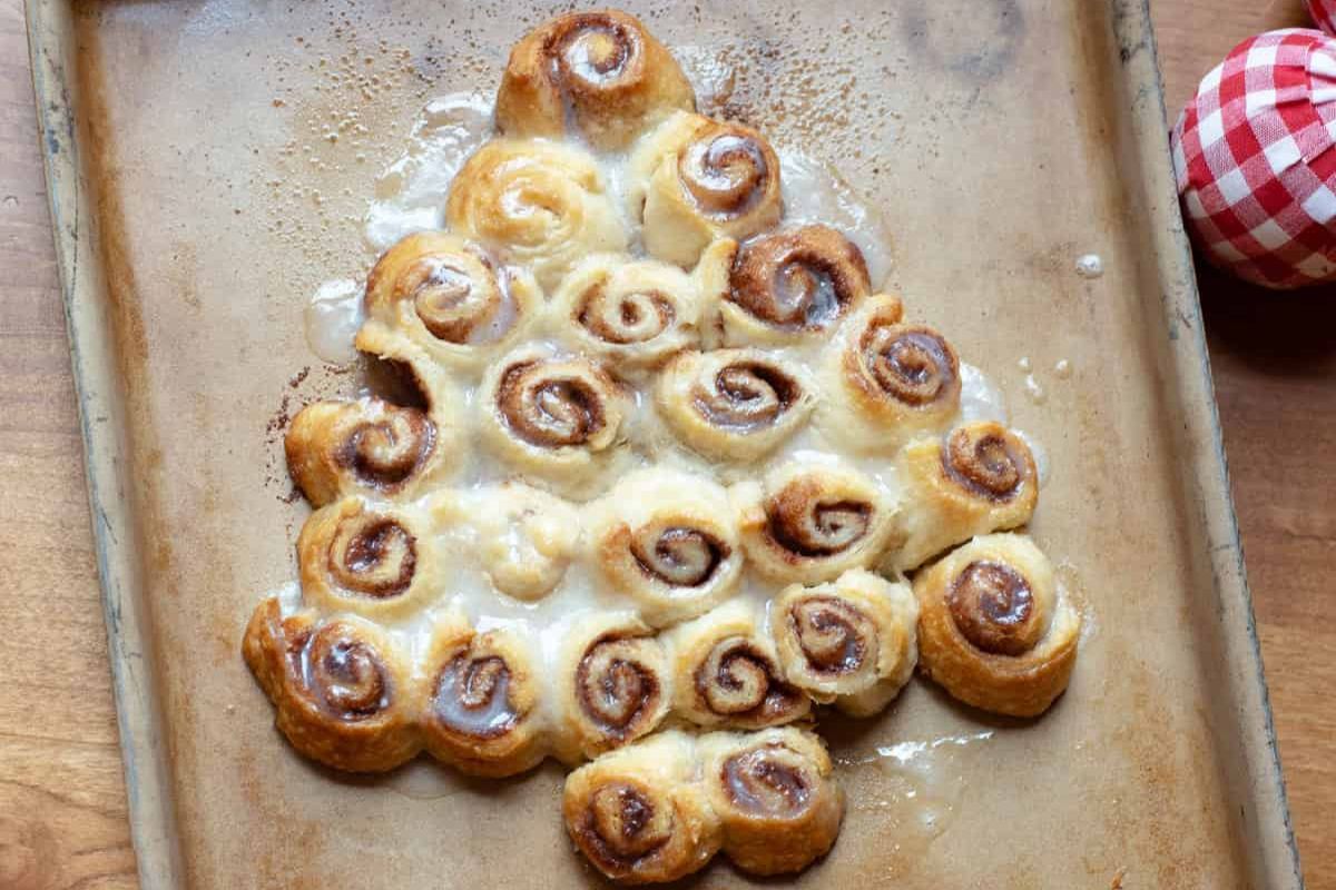 Christmas Eve Brunch Ideas Mini Cinnamon Rolls by Learned It From My Mom