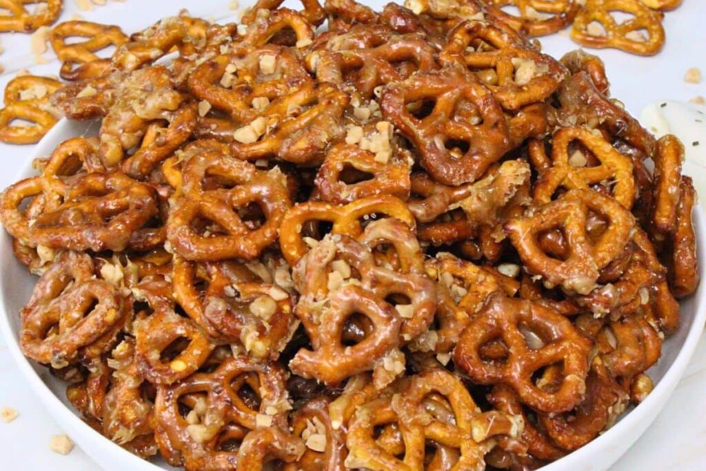 Butter Toffee Pretzels by Dinners Done Quick