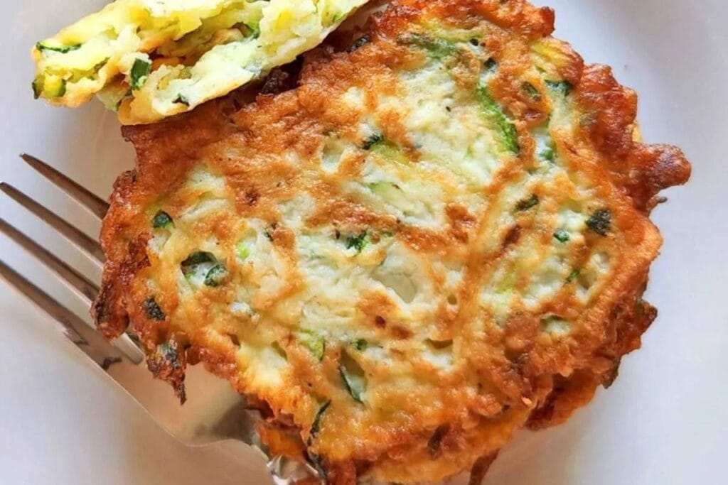 Crispy Zucchini Fritters by Finding Time to Fly