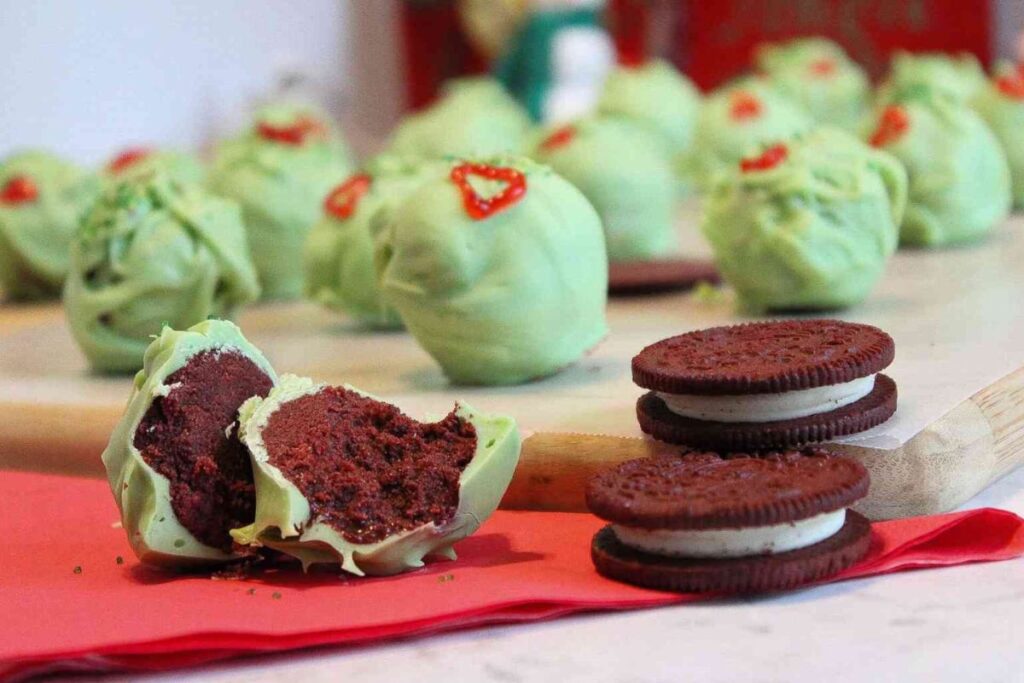 Grinch Oreo Balls by The Benson Street
