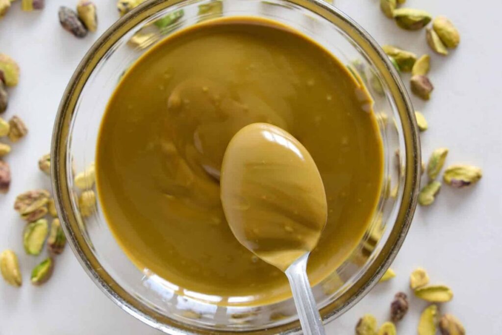 Homemade Pistachio Cream by The Cooking Foodie