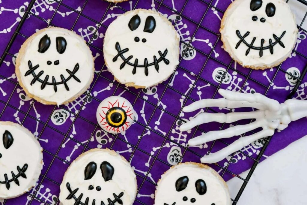 Jack Skellington Cookies by Two Kids and a Coupon