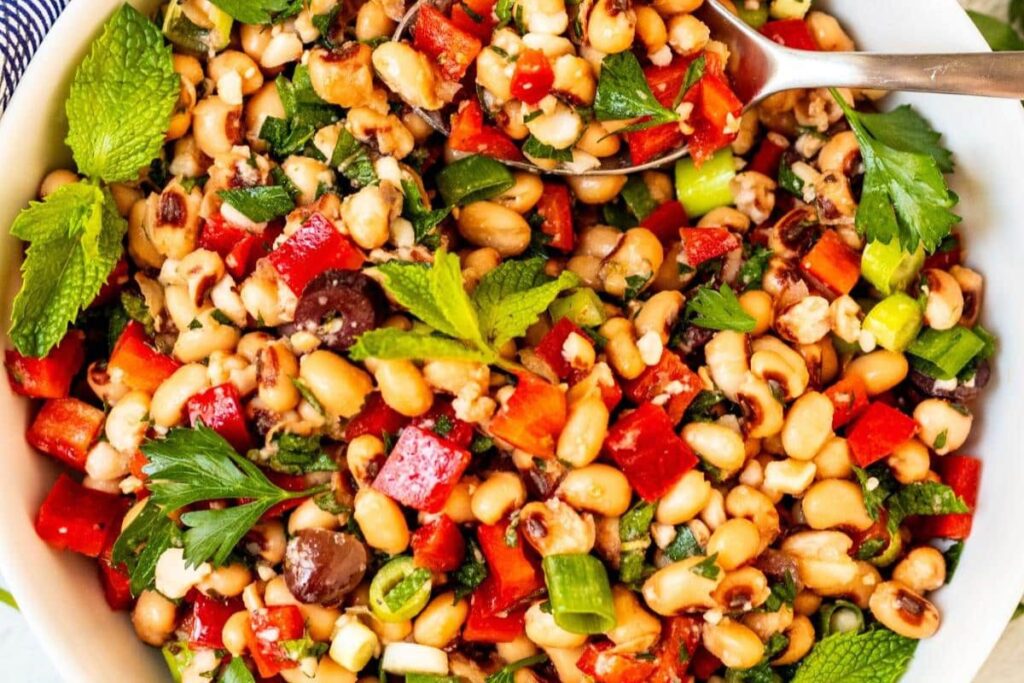 Mediterranean Black Eyed Pea Salad by Veggies Save the Day