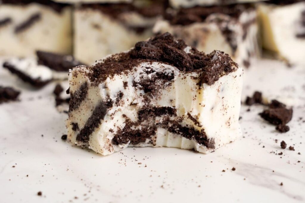 Cookies And Cream Fudge by One My Kids Plate