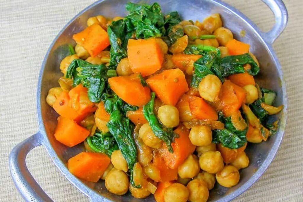 Ethiopian Chickpeas by Babaganosh