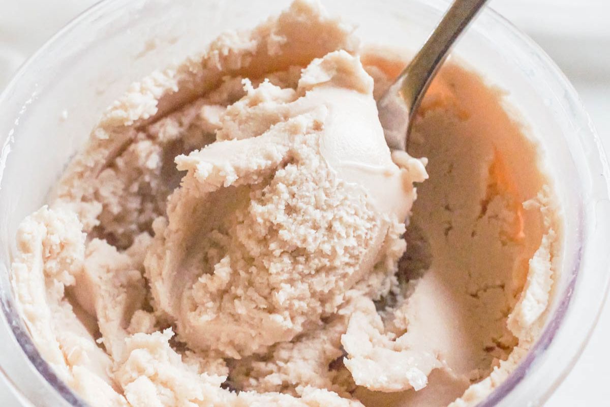 20 Ice Cream Maker Recipes for Creamy Homemade Treats - Food Plus Words