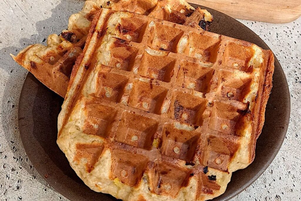 Oatmeal Banana Waffles by Cook Me Free