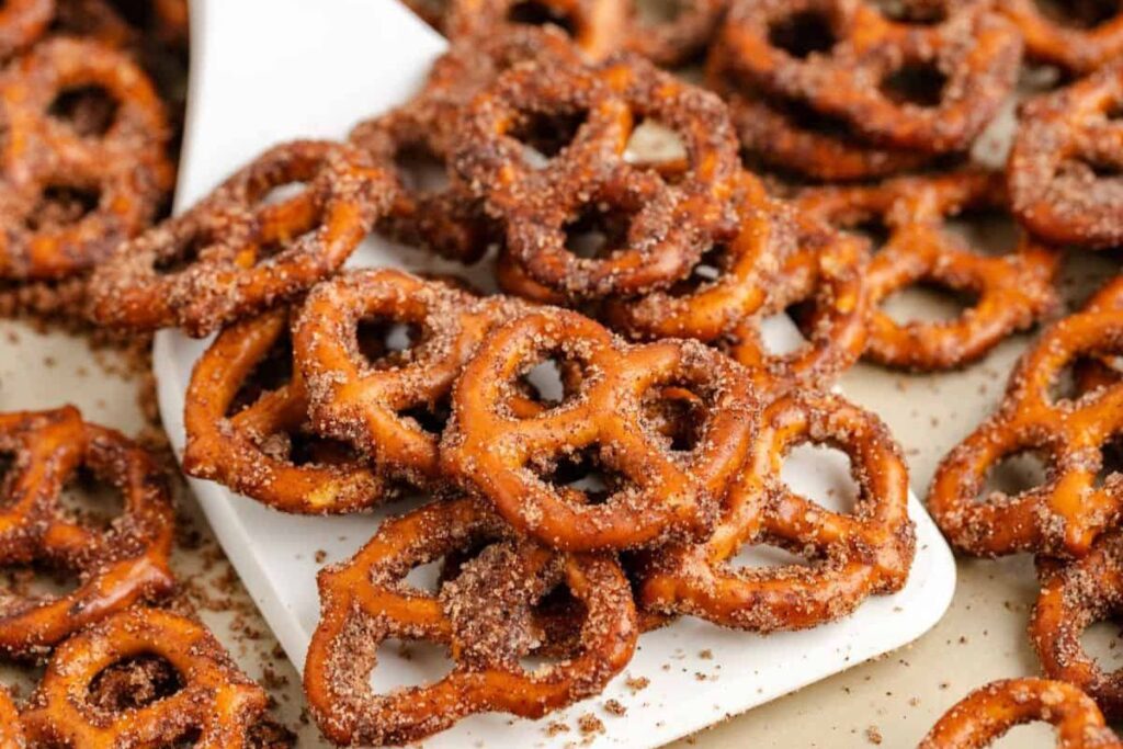 Pretzels with Cinnamon Sugar by Semi Homemade Kitchen