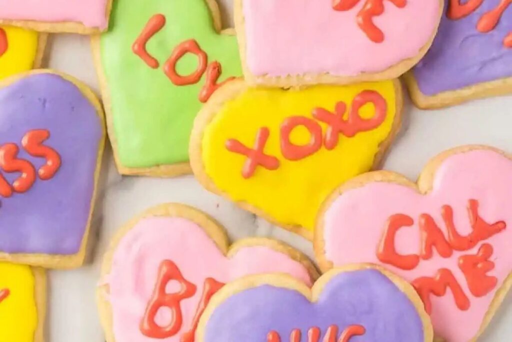 Valentines Day Sugar Cookies by Desserts On A Dime
