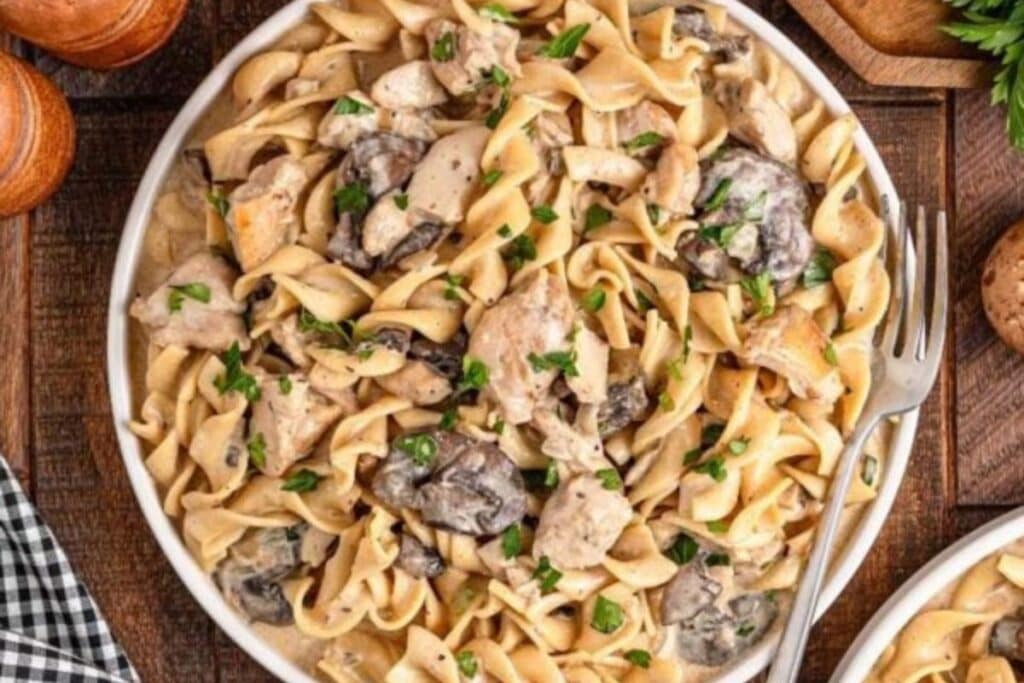 Chicken Stroganoff by xoxoBella